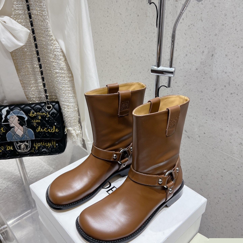 l*ew* boots
